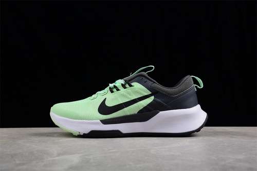 【320】[DM0822-009]-[JUNIPER TRAIL 2 NEXT NATURE GRASS GREEN/BLACK/WHITE]-[MAN:40-45]