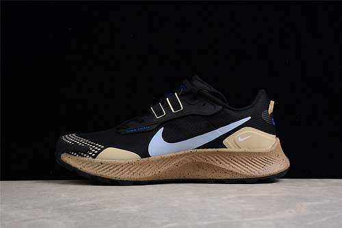 【280】[DM6161-010]-[ZOOM PEGASUS TRAIL 3 BLACK/KHAKI/GAME ROYAL/IRON GREY]-[MAN:40-46]