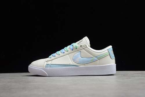【250】[CZ8688-146]-[SB BLAZER LOW LX CELESTINE BLUE/WHITE]-[WOMAN:36-39]