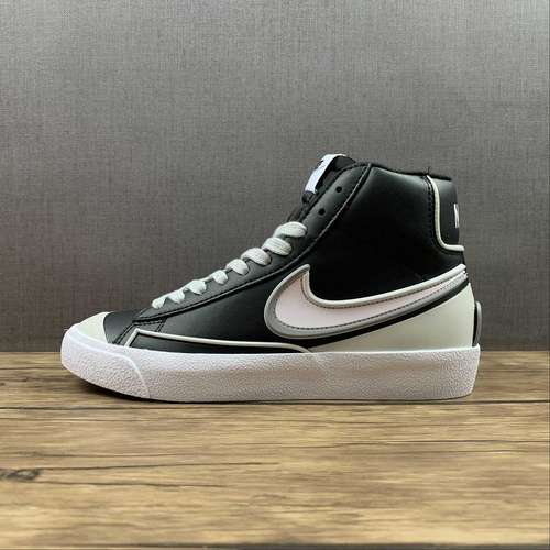 【300】[DC1746-001]-[BLAZER MID 77 INFINITE BLACK BLACK/OZONE BLUE/HEALING ORANGE/LIGHT ARCTIC PINK]