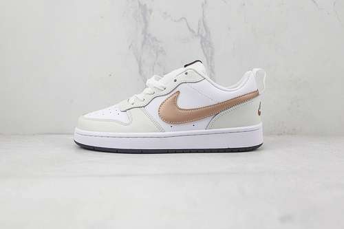 【300】[BQ5448-116]-[COURT BOROUGH LOW 2 GS WHITE/SUMMIT WHITE/DARK SMOKE GREY/METALLIC RED BRONZE]