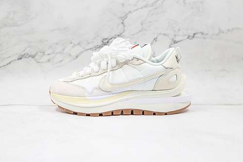 【420】[DD1875-100]-[SACAI X VAPORWAFFLE SAIL WHITE/WHITE/SAIL]-[WOMAN:36-39]-[MAN:40-45]