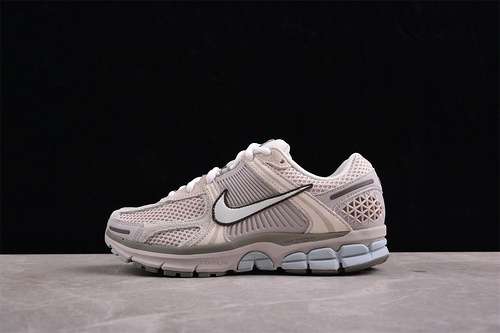【300】[FZ3653-104]-[ZOOM VOMERO 5 SP LIGHT OREWOOD BROWN/BLACK/ARMORY BLUE]-[UNISEX:35.5-46]
