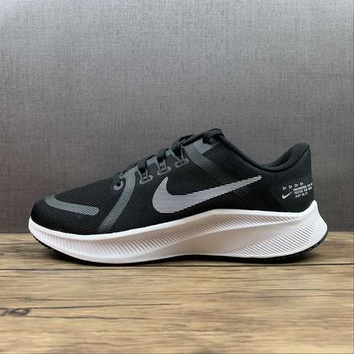 【260】[DA1105-006]-[QUEST 4 BLACK/DARK SMOKE GREY/WHITE]-[MAN:39-45]