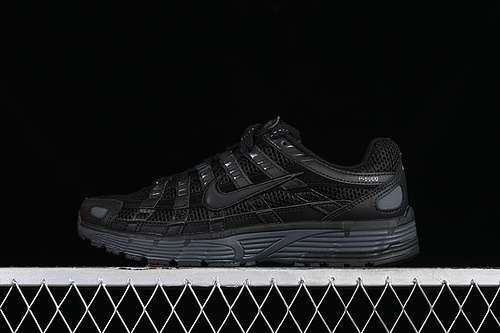 【300】[FQ8732-010]-[P-6000 PREMIUM BLACK/ANTHRACITE/BLACK]-[WOMAN:36-39]-[MAN:40-45]