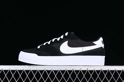 【250】[DV9114-168]-[SB ZOOM POGO PULS BLACK/WHITE]-[WOMAN:35.5-39]-[MAN:40-44.5]