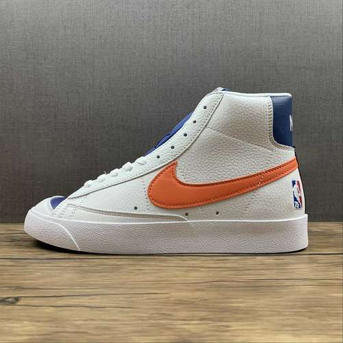 【240】[DD8025-100]-[NBA X BLAZER MID 77 EMB 75TH ANNIVERSARY KNICKS WHITE/ORANGE/BLUE VOID/SAIL]