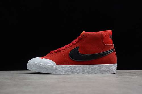 【280】[876872-607]-[SB BLAZER MID XT UNIVERSITY RED/BLACK-MINERAL GOLD]-[UNISEX:36-44]