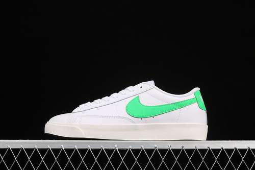 【240】[CI6377-105]-[BLAZER LOW LEATHER WHITE/WHITE/GREEN SPARK]-[MAN:40-45]