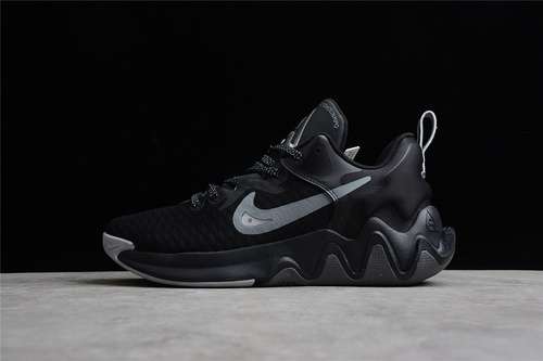 【300】[CZ4099-009]-[GIANNIS IMMORTALITY BLACK/ANTHRACITE/IRON GREY/CLEAR]-[MAN:40-46]