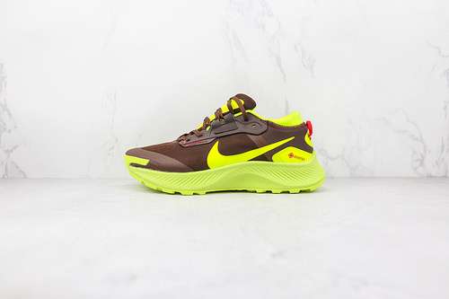 【320】[DO6728-200]-[PEGASUS TRAIL 3 GTX DARK CHOCOLATE VOLT/BRIGHT CRIMSON]-[WOMAN:36-39]-[MAN:40-45]