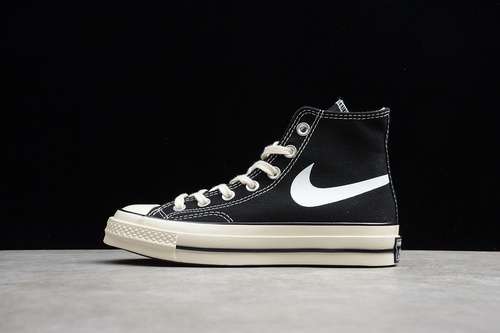 [142332C]-[CHUCK TAYLOR 70S ALL-STAR HIGH BLACK/WHITE]-[WOMAN:35-39]-[MAN:40-44]