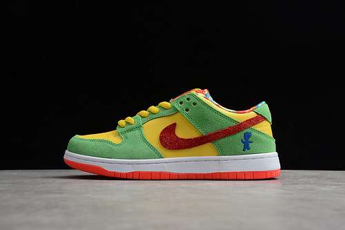 【260】[CT5053-005]-[SB DUNK LOW ACG YELLOW/GREEN-RED]-[WOMAN:36-39]-[MAN:40-45]