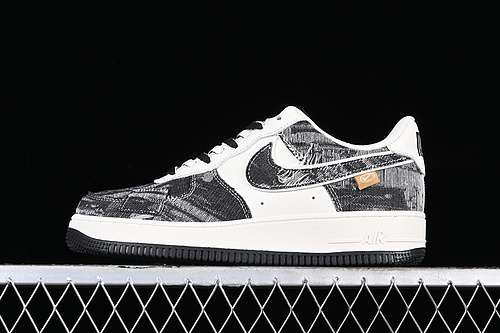 【320】[FB0607-066]-[AIR FORCE 1 07 LOW BRUSHED PATCH WHITE/GREY/BLACK]-[WOMAN:36-39]-[MAN:40-45]