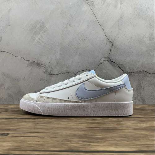 【240】[DC4769-103]-[BLAZER LOW 77 WHITE GHOST WHITE/WHITE/WHITE/GHOST]-[WOMAN:36-40]