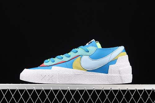 【300】[DM7901-400]-[SACAI X KAWS X BLAZER LOW BLUE/WHITE/MULTI-COLOR]-[WOMAN:36-39]-[MAN:40-45]