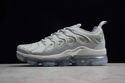 [924453-005]-[VAPORMAX PLUS WOLF GREY/DARK GREY-METALLIC SILVER]-[MAN:39-45]-[OG00160]
