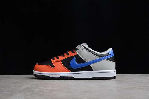 【380】[DD3363-002]-[NBA X SB DUNK LOW EMB 75TH ANNIVERSARY KNICKS BLACK/RACER BLUE/GREY FOG/ORANGE]