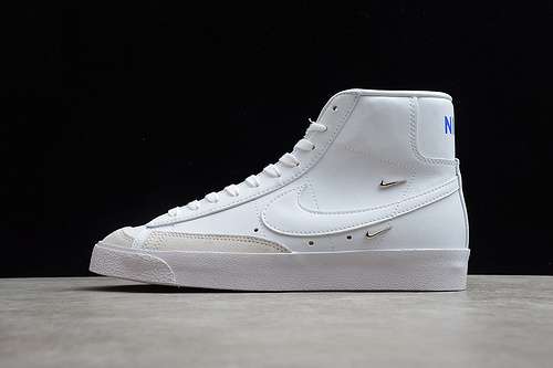 【300】[CZ4627-100]-[SB BLAZER MID 77 LX WHITE/HYPER ROYAL-BLACK]-[WOMAN:36-39]-[MAN:40-45]