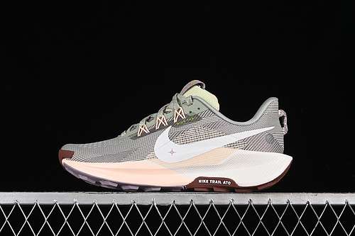 【280】[DV3865-300]-[PEGASUS TRAIL 5 JADE HORIZON/CRIMSON TINT/LIGHT VIOLET ORE/SAIL]-[WOMAN:36-40]