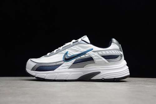 【260】[394055-101]-[INITIATOR WHITE/BLACK/BLUE]-[WOMAN:36-39]-[MAN:40-45]