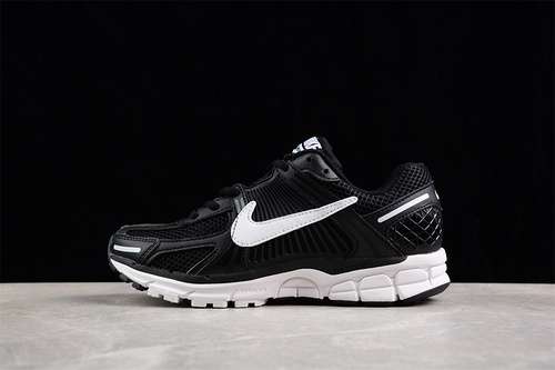 【250】[FD0533-016]-[ZOOM VOMERO 5 SP WHITE/BLACK]-[WOMAN:36-39]-[MAN:40-45]