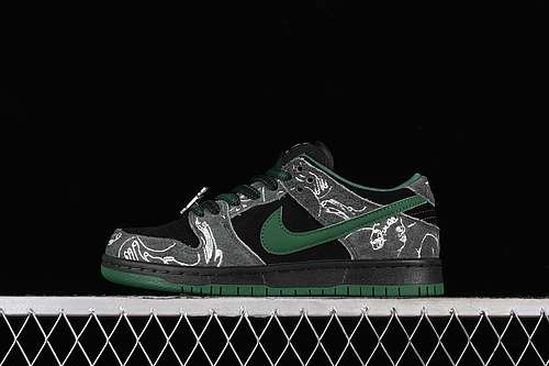 【420】[HF7743-001]-[THERE SKATEBOARDS X NK SB DUNK LOW BLACK/GORGE GREEN/SUMMIT WHITE]-[UNISEX:36-47]