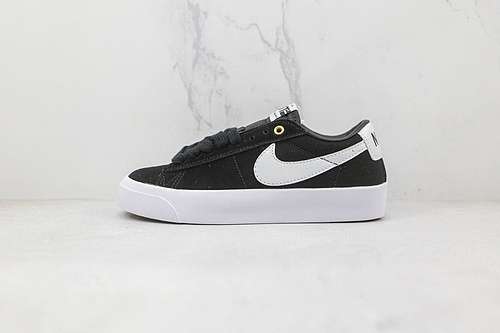 【250】[704939-001]-[SB BLAZER LOW GT BLACK/SAIL/WHITE]-[WOMAN:36-39]-[MAN:40-44]