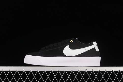 【250】[704939-002]-[ZOOM BLAZER LOW GT SB BLACK/BLACK/ANTHRACITE]-[WOMAN:36-39]-[MAN:40-44]