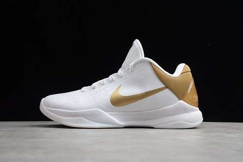 【390】[386429-108]-[ZOOM KOBE 5 BIG STAGE HOME WHITE/METALLIC GOLD]-[MAN:39-46]