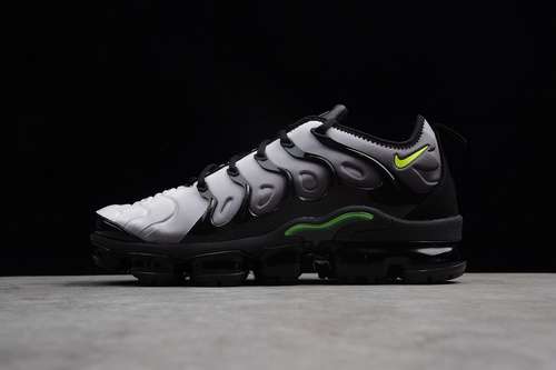 [924453-009]-[VAPORMAX PLUS BLACK/VOLT-WHITE]]-[MAN:39-45]-[OG00160]