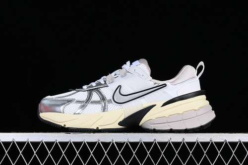【360】[FD0736-100]-[WMNS RUNTEKK SUMMIT WHITE/METALLIC SILVER]-[WOMAN:36-39]-[MAN:40-45]