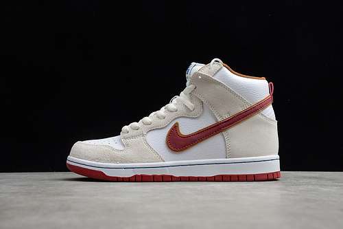 【500】[CV9499-100]-[SB DUNK HIGH TEAM CRIMSON SAIL/WHEAT-TEAM CRIMSON]-[UNISEX:36-46]
