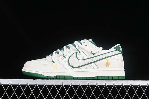 【380】[FC1688-170]-[SB DUNK LOW L*V WHITE/GREY/GREEN]-[WOMAN:36-39]-[MAN:40-45]