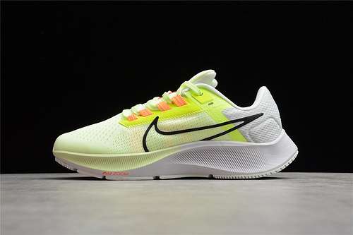 【270】[DA6678-700]-[AIR ZOOM PEGASUS 38 VOLT/BLACK/WHITE]-[WOMAN:36-39]-[MAN:40-45]