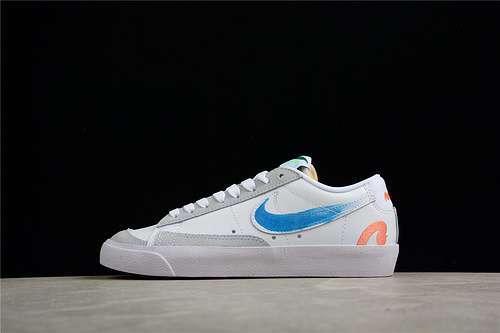 【250】[DM0882-100]-[MAYUMI YAMASE X BLAZER LOW 77 FLYLEATHER EARTH DAY WHITE/BLUE/ORANGE]