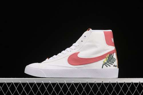 【300】[DC9265-101]-[BLAZER MID 77 CATECHU WHITE/WHITE/LIGHT SIENNA]-[WOMAN:36-39]-[MAN:40-45]