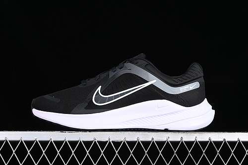 【260】[DD0204-001]-[QUEST 5 WHITE/BLACK]-[MAN:39-46]