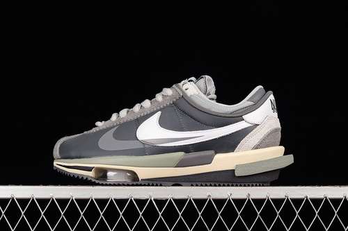 【360】[DQ0581-001]-[ZOOM CORTEZ 4.0 X SACAI BLACK/DARK GREY/WHITE]-[WOMAN:36-39]-[MAN:40-46]