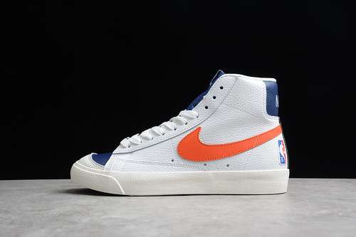 【280】[DD8025-100]-[NBA X BLAZER MID 77 EMB 75TH ANNIVERSARY KNICKS WHITE/ORANGE/BLUE VOID/SAIL]