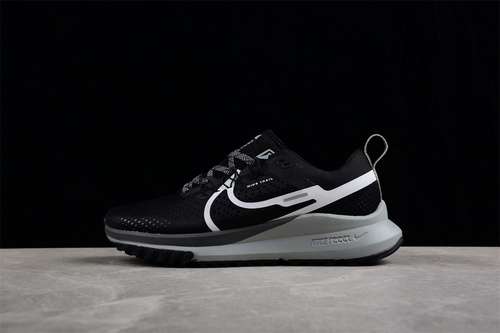 【280】[DJ6159-001]-[REACT PEGASUS TRAIL 4 BLACK/DARK GREY/WOLF GREY/AURA]-[MAN:39-45]