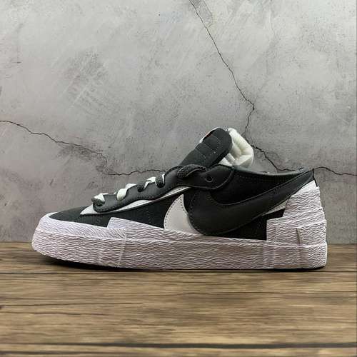 【400】[DD1877-002]-[SACAI X BLAZER LOW BLACK/BLACK/WHITE]-[WOMAN:36-39]-[MAN:40-45]