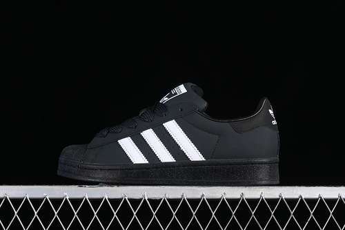 【230】[ID0996]-[SUPERSTAR WHITE/BLACK]-[WOMAN:35-39]-[MAN:40-45]