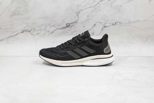 【300】[EG5401]-[SUPERNOVA SHOES CORE BLACK/GREY SIX/SILVER METALLIC]-[MAN:40-45]