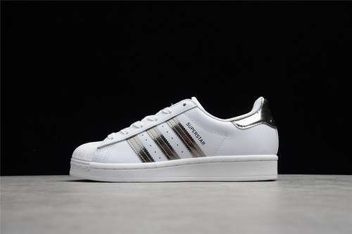 【260】[FW3915]-[SUPERSTAR METALLIC 3 STRIPES CLOUD WHITE/SILVER METALLIC/CORE BLACK]-[WOMAN:35.5-39]