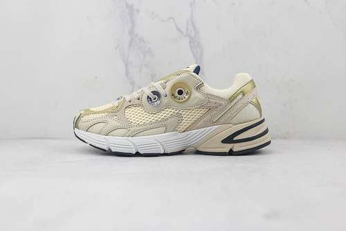 【300】[GZ3571]-[ASTIR SHOES BLISS/WONDER WHITE/LIGHT GOLD MET.]-[WOMAN:36-39]-[MAN:40-45]