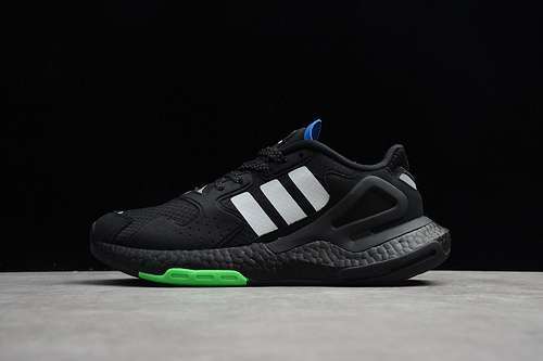 【320】[FW3020]-[DAY JOGGER SHOES CORE BLACK/CLOUD WHITE/GREEN]-[WOMAN:36-39]-[MAN:40-45]