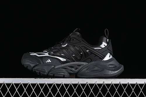 【320】[IH0070]-[VENTO XLG DELUXE WHITE/BLACK]-[WOMAN:35-39]-[MAN:40-45]