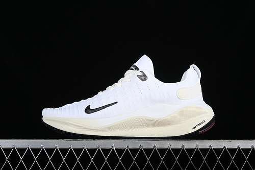 【260】[DR2670-104]-[ZOOMX INFINITY RUN 4 WHITE/SAIL/COCONUT MILK/CHROME]-[WOMAN:36-39]-[MAN:40-45]