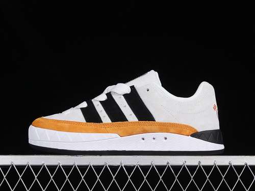 【300】[HP9916]-[HUMAN MADE X ADIMATIC SHOES OFF WHITE/CORE BLACK/BRIGHT ORANGE]-[UNISEX:36-45]
